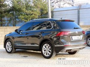 Volkswagen Tiguan 2.0 TDI Premium 2020 года из Южной Кореи
