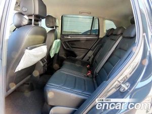 Volkswagen Tiguan 2.0 TDI Premium 2020 года из Южной Кореи