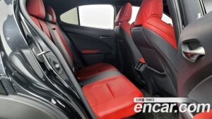 Lexus UX 2.0 F-Sport 2WD 2020 года из Южной Кореи