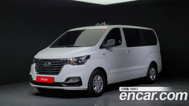 Hyundai Starex Facelift 3Door 2021 года из Кореи