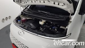 Hyundai Staria Tourer 11-Seater 2022 года из Южной Кореи