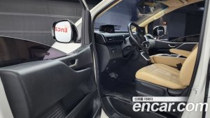 Hyundai Staria Tourer 11-Seater 2022 года из Южной Кореи