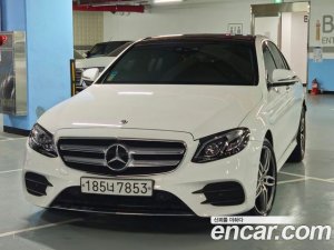 Mercedes-Benz E-Class E300 4MATIC AMG Line 2020 года из Южной Кореи