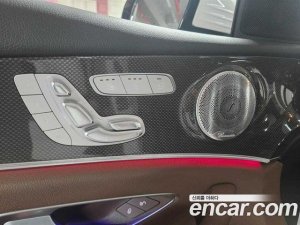 Mercedes-Benz E-Class E300 4MATIC AMG Line 2020 года из Южной Кореи