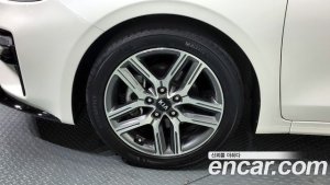 Kia K3 Prestige 2020 года из Южной Кореи