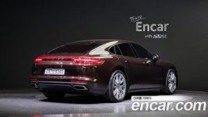 Porsche Panamera 3.0 AWD 2020 года из Южной Кореи
