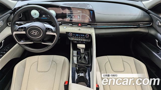 Hyundai AVANTE Inspiration 2021 года из Кореи
