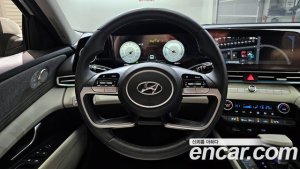 Hyundai AVANTE Inspiration 2021 года из Южной Кореи