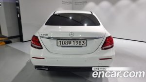 Mercedes-Benz E-Class E250 Avantgarde 2020 года из Южной Кореи