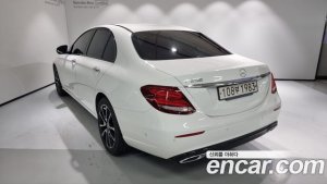 Mercedes-Benz E-Class E250 Avantgarde 2020 года из Южной Кореи