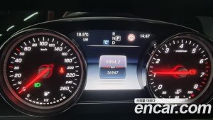 Mercedes-Benz E-Class E250 Avantgarde 2020 года из Южной Кореи