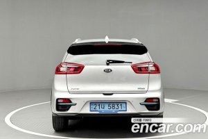 Kia Niro Prestige 2019 года из Южной Кореи