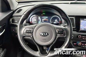 Kia Niro Prestige 2019 года из Южной Кореи