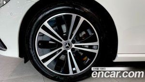 Mercedes-Benz E-Class E250 Avantgarde 2021 года из Южной Кореи