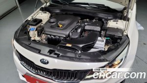 Kia K5 2.0 2020 года из Южной Кореи