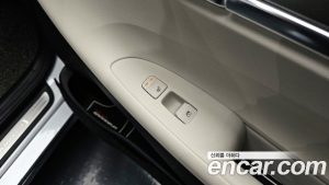 Hyundai Grandeur LeBlanc 2022 года из Южной Кореи