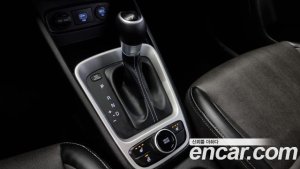 Hyundai Venue 1.6 Modern 2020 года из Южной Кореи