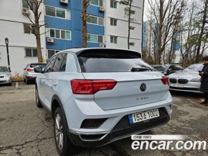 Volkswagen T-Roc 2.0 TDI Style 2021 года из Южной Кореи