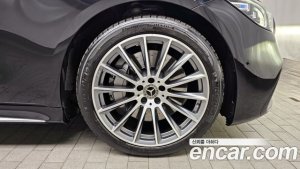 Mercedes-Benz S-Class S500L 4MATIC 2021 года из Южной Кореи