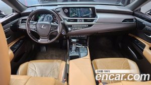 Lexus ES Executive 2021 года из Южной Кореи