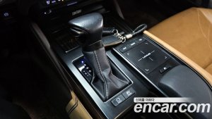 Lexus ES Executive 2021 года из Южной Кореи