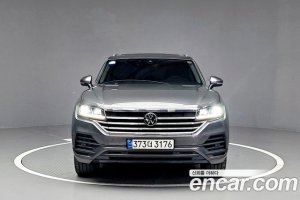Volkswagen Touareg 3.0 TDI Premium 2021 года из Южной Кореи