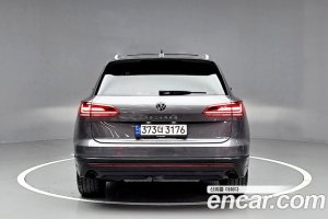 Volkswagen Touareg 3.0 TDI Premium 2021 года из Южной Кореи