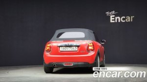 Mini Cooper Convertible DEFAULT 2020 года из Южной Кореи