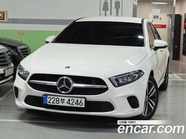 Mercedes-Benz A-Class A220 SEDAN 2021 года из Кореи