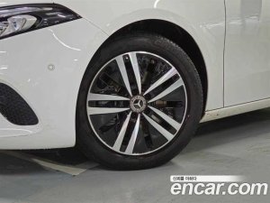 Mercedes-Benz A-Class A220 SEDAN 2021 года из Южной Кореи