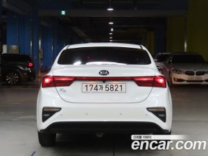 Kia K3 Prestige 2021 года из Южной Кореи