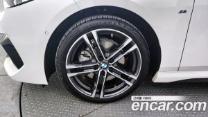BMW 2-Series 218d M Sport 2021 года из Южной Кореи