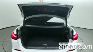 BMW 2-Series 218d M Sport 2021 года из Южной Кореи