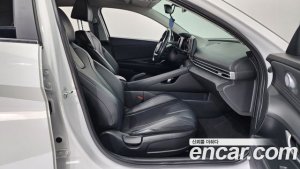 Hyundai AVANTE 1.6 2021 года из Южной Кореи