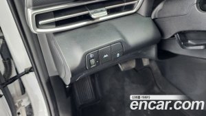 Hyundai AVANTE 1.6 2021 года из Южной Кореи