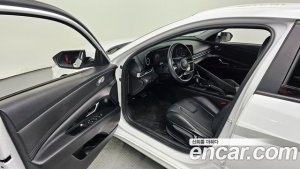 Hyundai AVANTE 1.6 2021 года из Южной Кореи