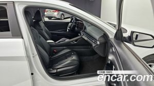 Hyundai AVANTE 1.6 2021 года из Южной Кореи