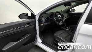 Hyundai AVANTE 1.6 2020 года из Южной Кореи