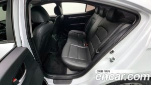 Hyundai AVANTE 1.6 2020 года из Южной Кореи