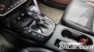 Kia Seltos Бензин 1.6 Turbo 2WD 2022 года из Южной Кореи