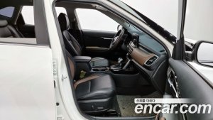 Kia Seltos Бензин 1.6 Turbo 2WD 2022 года из Южной Кореи