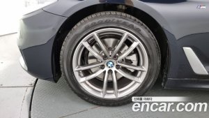 BMW 5-Series 520d M Sport Plus 2020 года из Южной Кореи