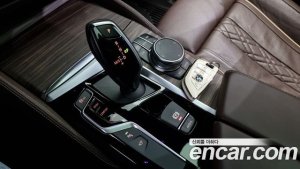 BMW 5-Series 520d M Sport Plus 2020 года из Южной Кореи