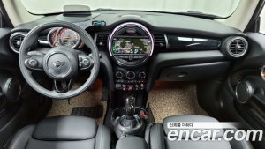 Mini Cooper HIGH 2020 года из Южной Кореи