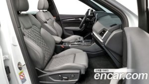 Audi SQ5 3.0 TDI 4WD 2020 года из Южной Кореи