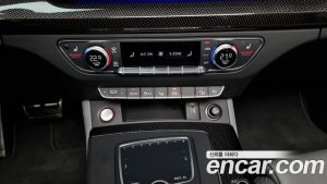 Audi SQ5 3.0 TDI 4WD 2020 года из Южной Кореи