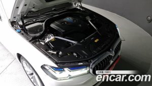 BMW 5-Series 530e Luxury 2021 года из Южной Кореи