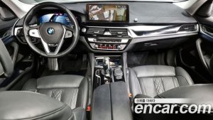 BMW 5-Series 530e Luxury 2021 года из Южной Кореи