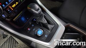 Toyota RAV4 2.5 4WD HYBRID 2021 года из Южной Кореи
