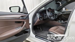 BMW 5-Series 530i M Sport 2021 года из Южной Кореи